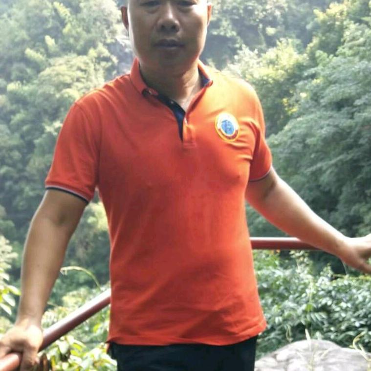 新飞物流货运肖