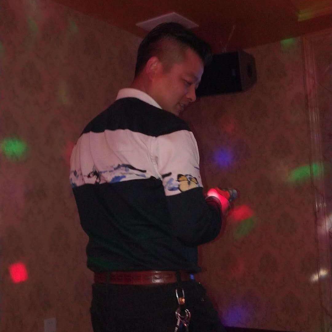 甘肃美伦都市装饰，康鑫五金批发