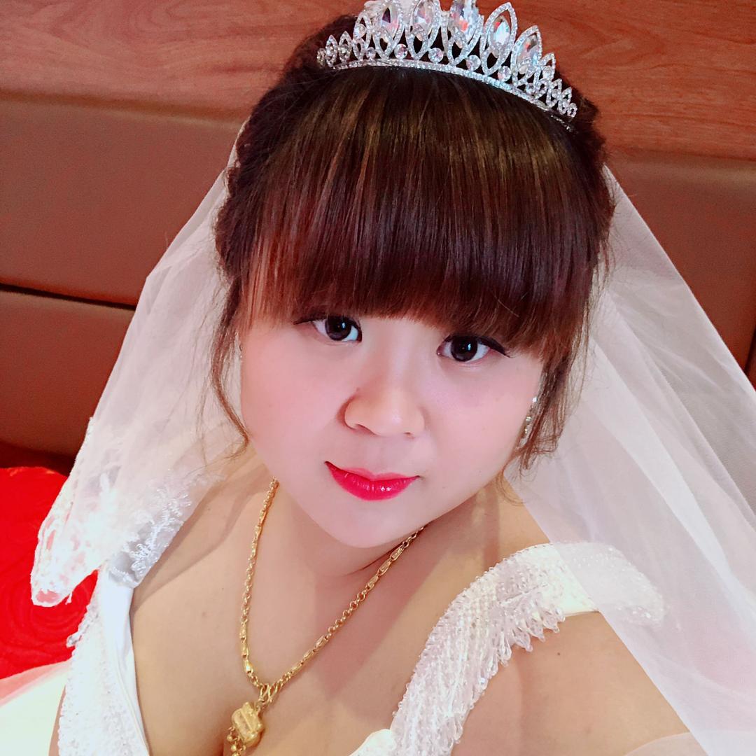 (๑• . •๑)宁