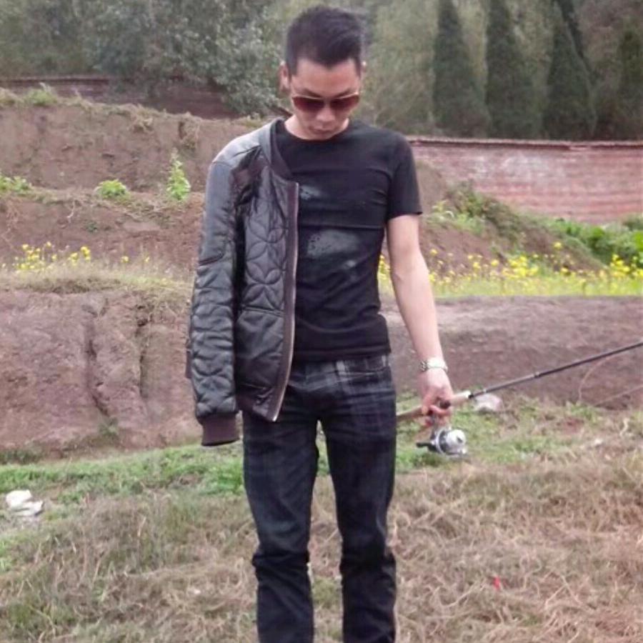 符利平  重卡直销