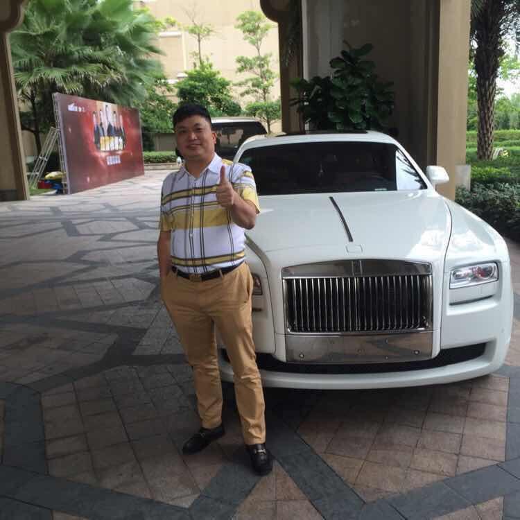 李老师开消防厂