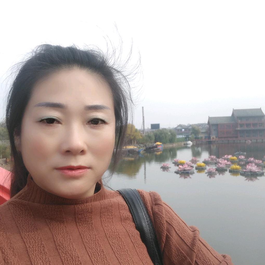 蓝影幸福很优雅