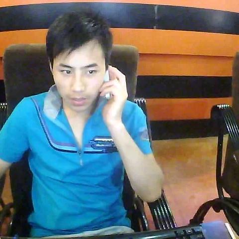 - 裴一下就火了