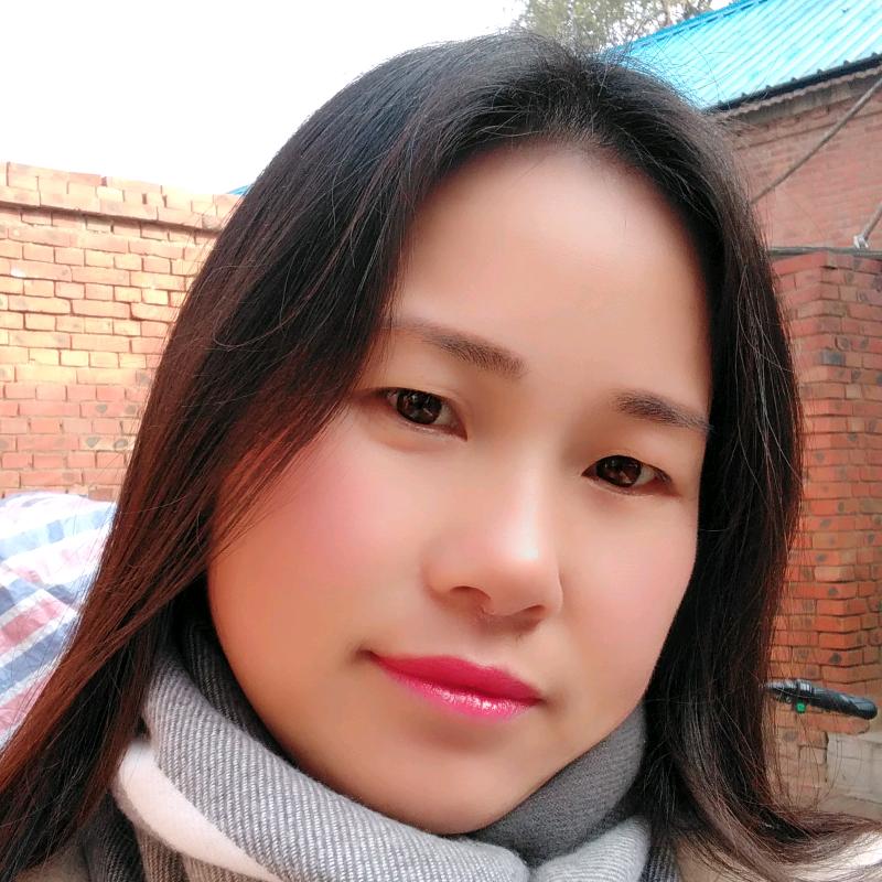 专业贴砖的八零后