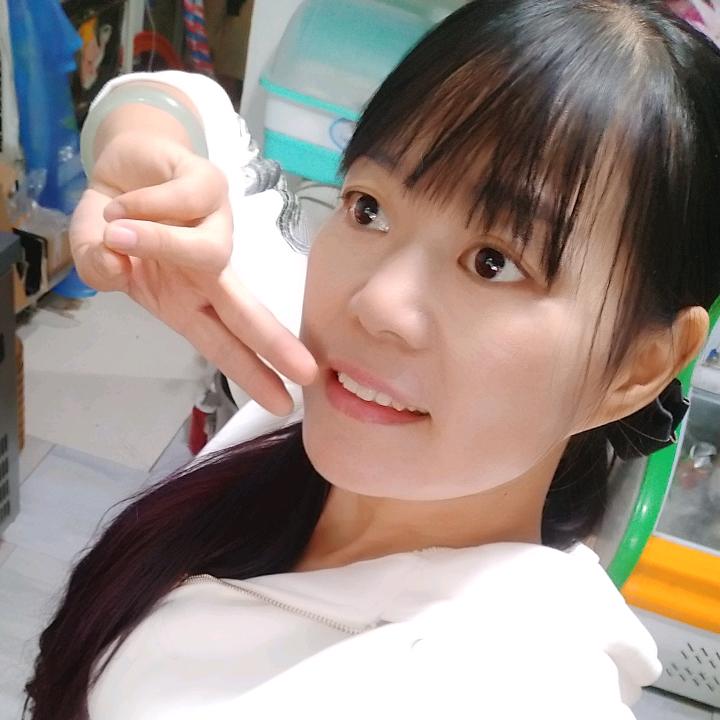 世界人人开心每一天