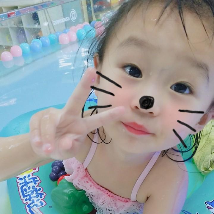 .娜娜