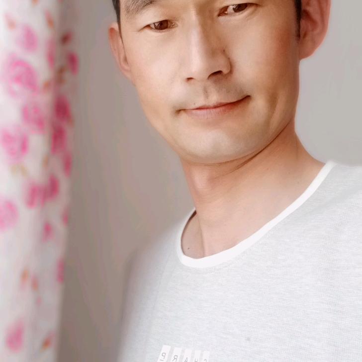 寻找像伴一身的你