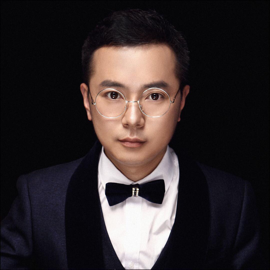设计师强哥