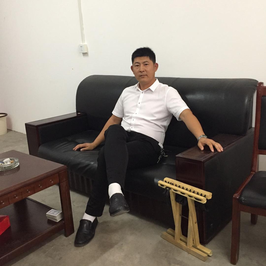 做洗衣液的小张