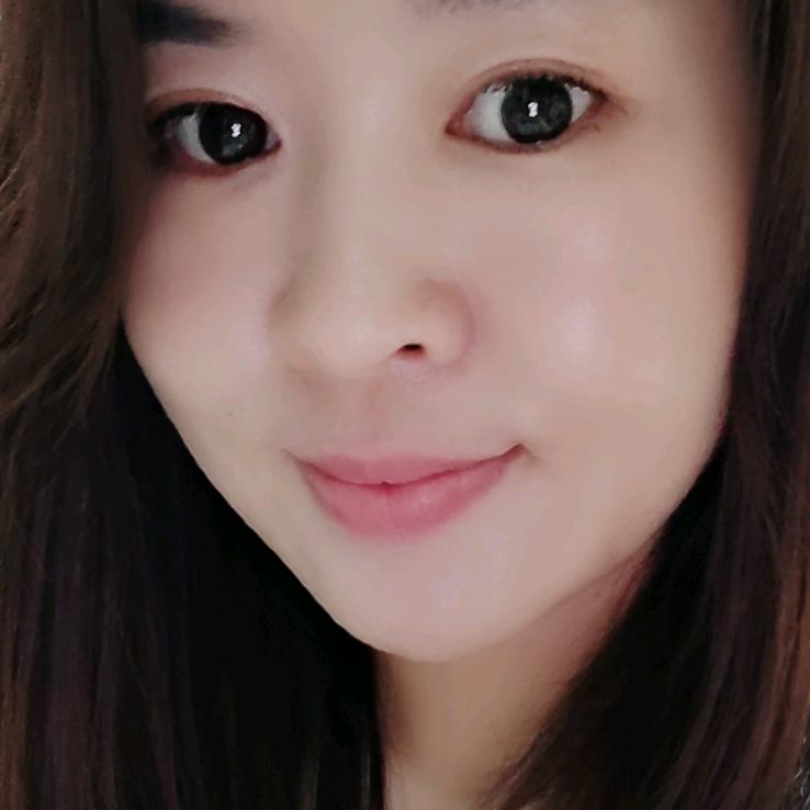 崔妮