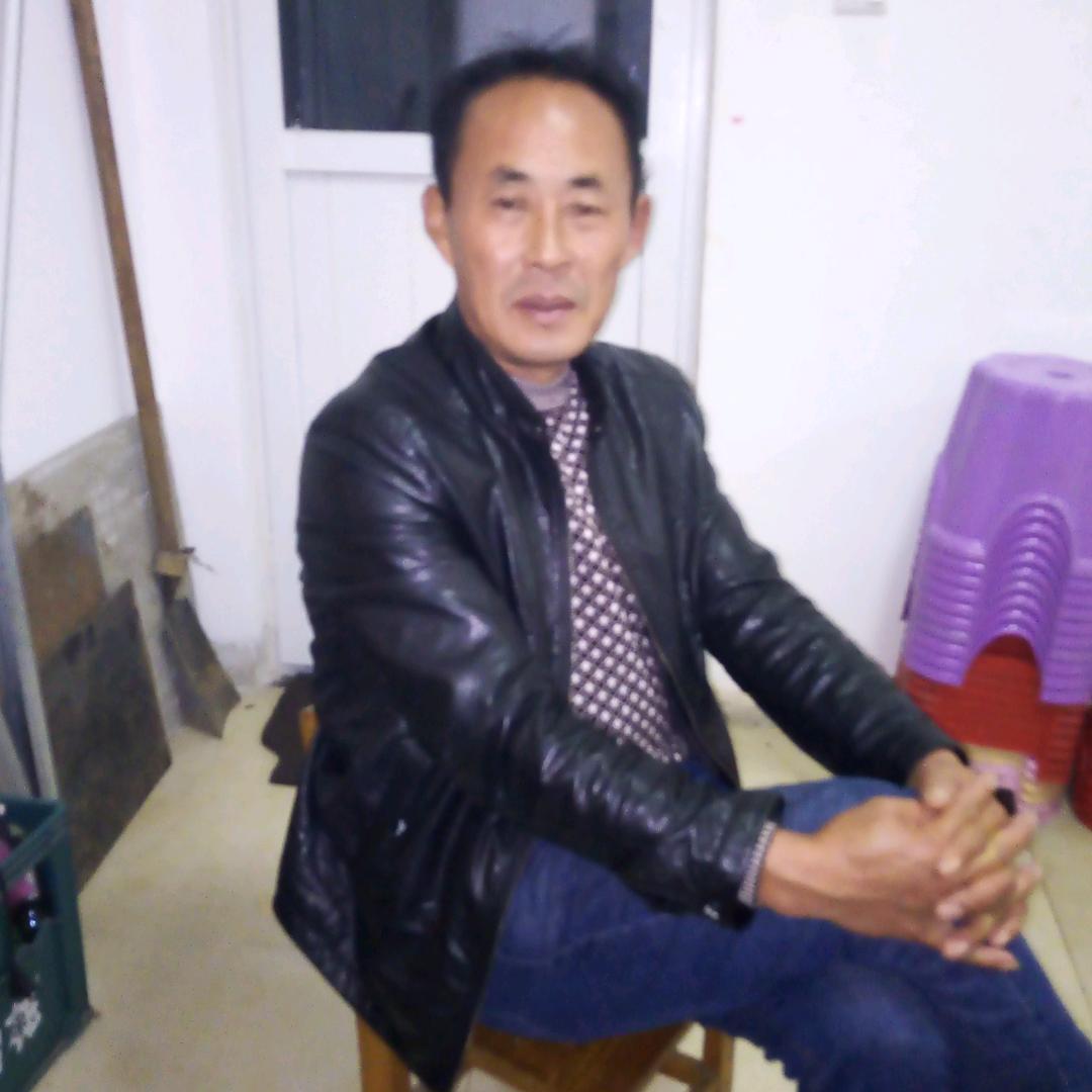 贾国明