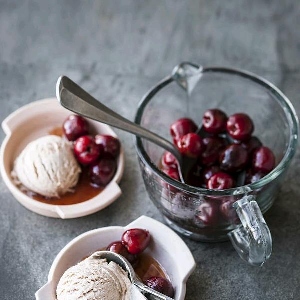 不忘初心牢记使命