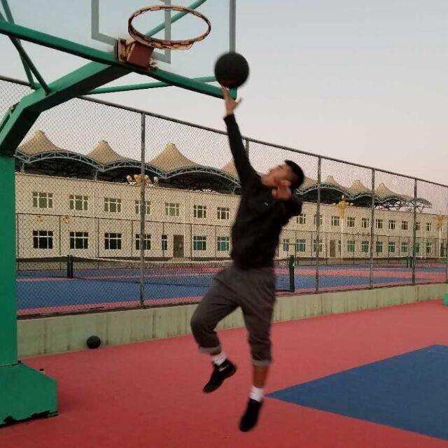 篮不住我 