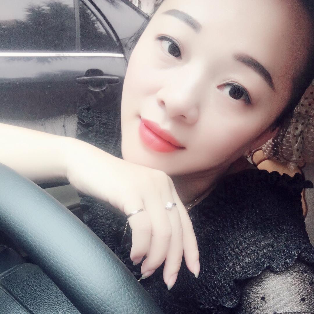 翁meinai（化妆师）