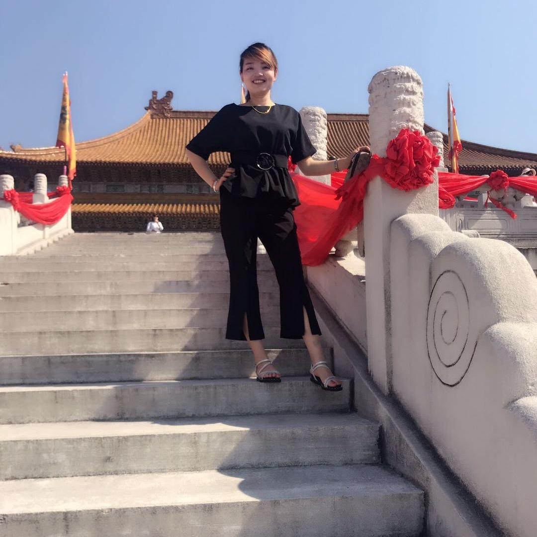婷婷