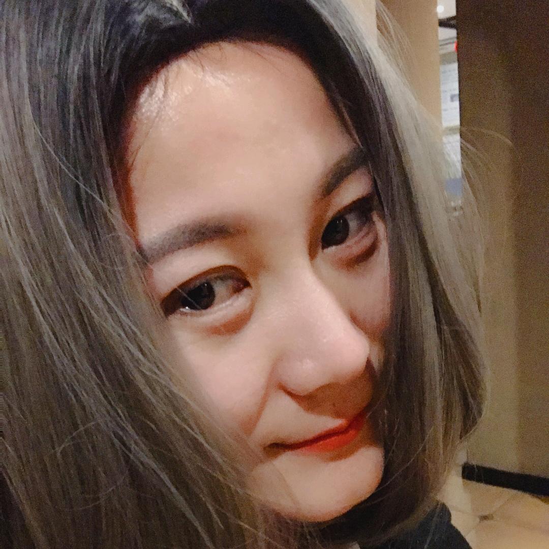 坏脾气女孩