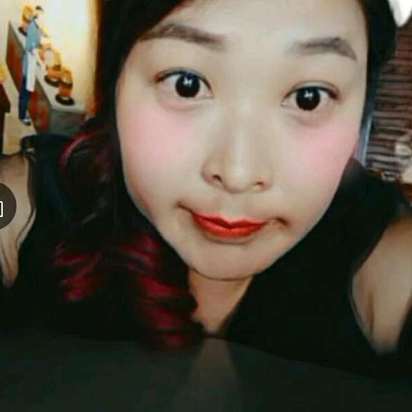 两孩老妈
