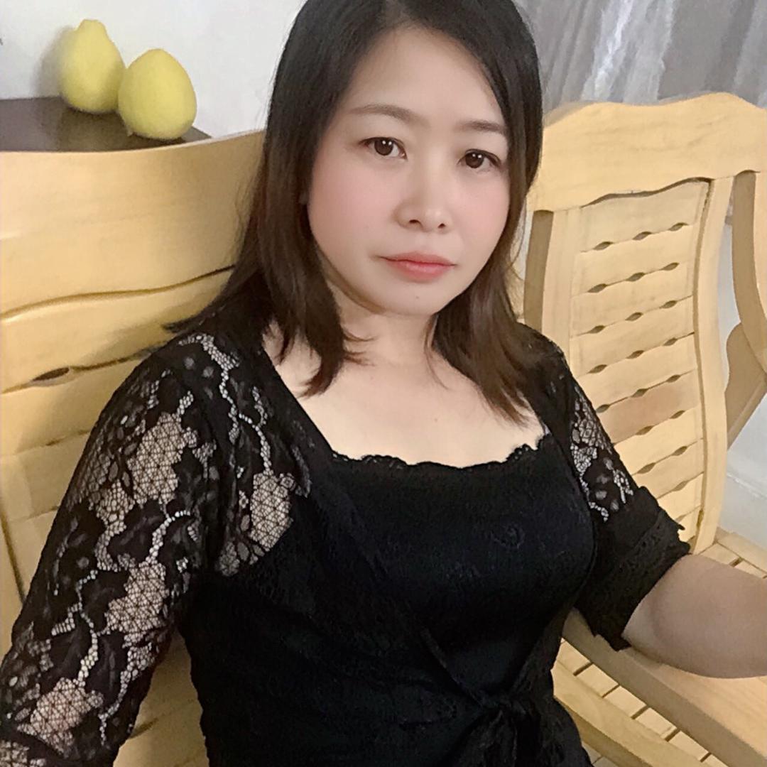 《永*锁*芳*心》