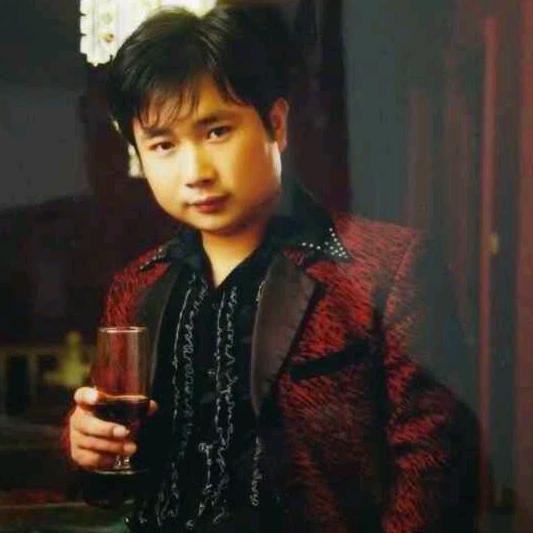 周集真善美全球婚纱旅拍