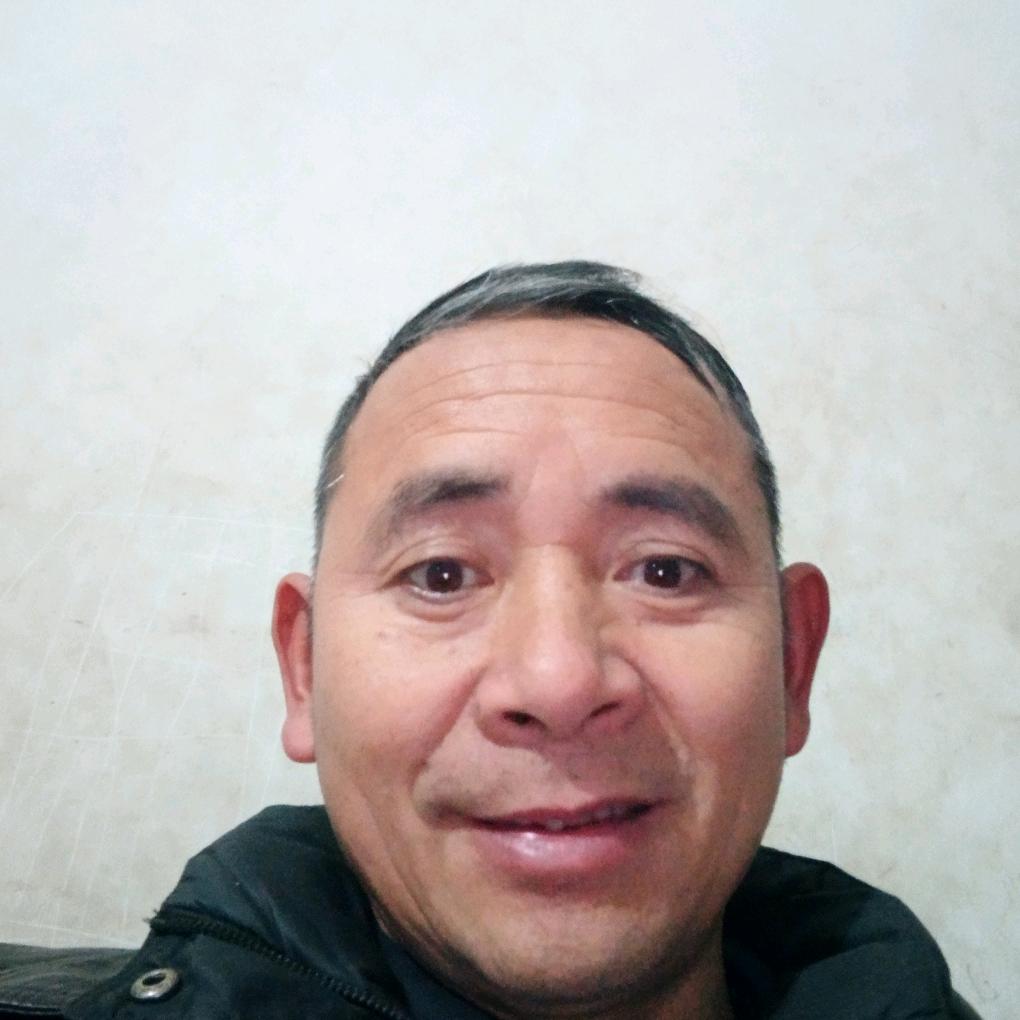 侯