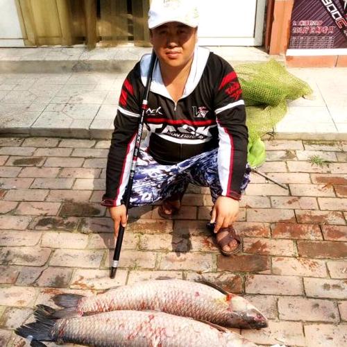 钓鱼人