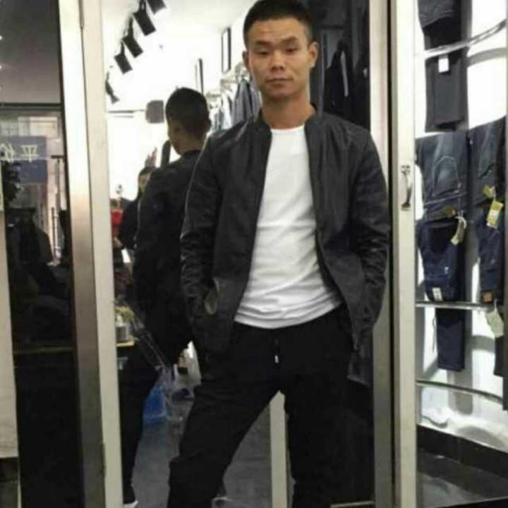跑车小王子