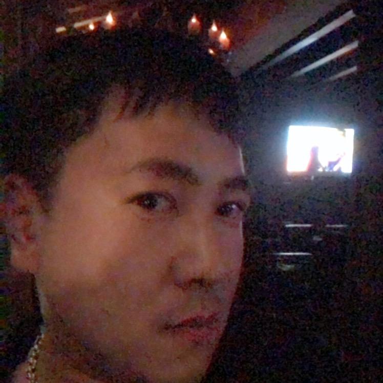 欧阳薄情—很哇塞