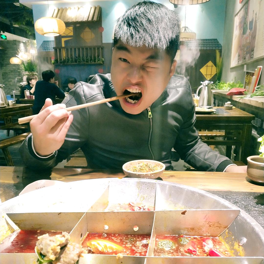 @一家四口属我最丑✌️