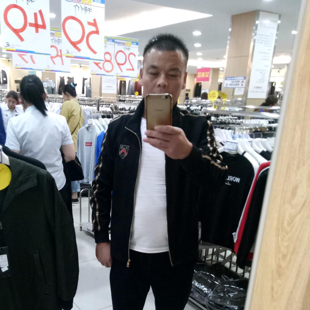 用户479601篮天白云