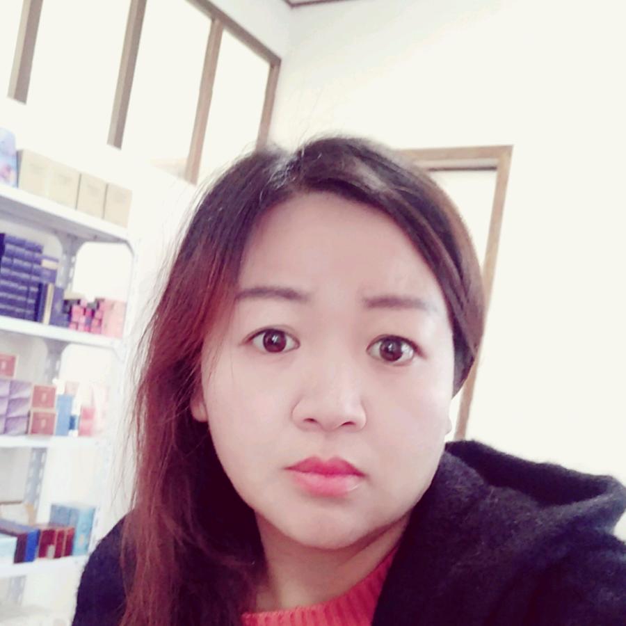 亿源财富广场小曼