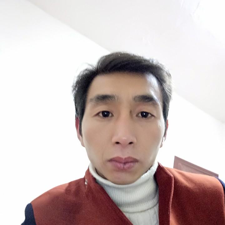 李波