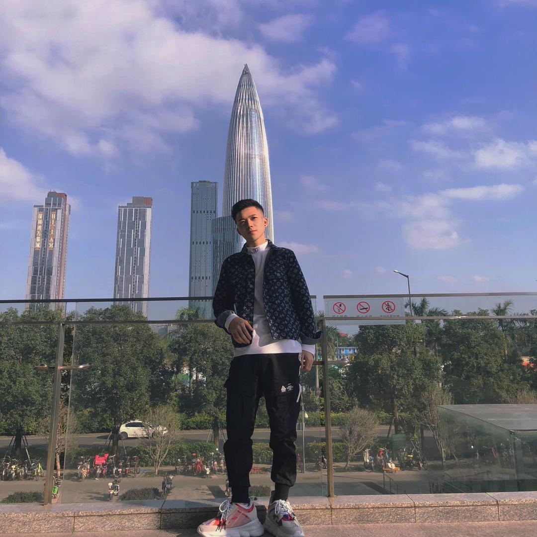 新干FUTURE未来美发沙龙