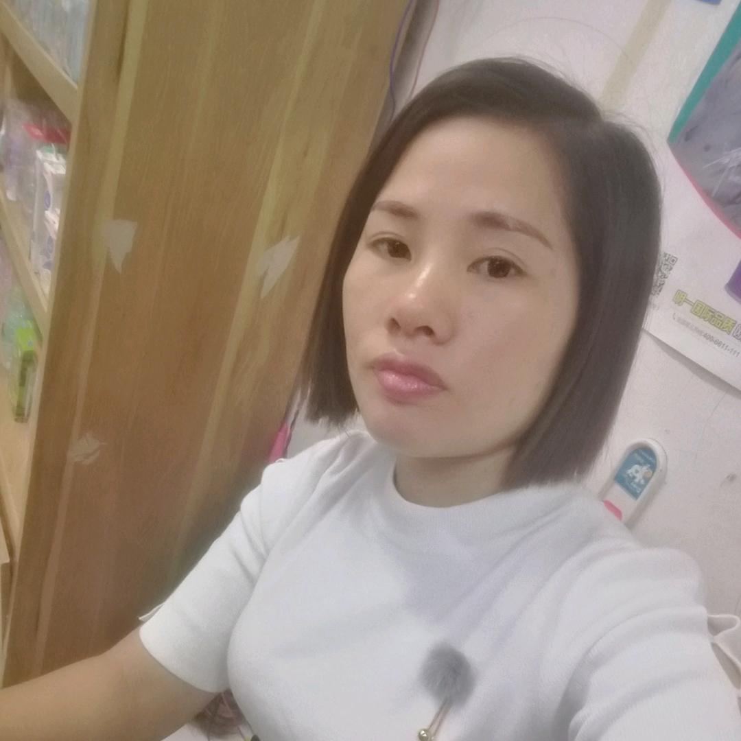 六妹卖猪肉