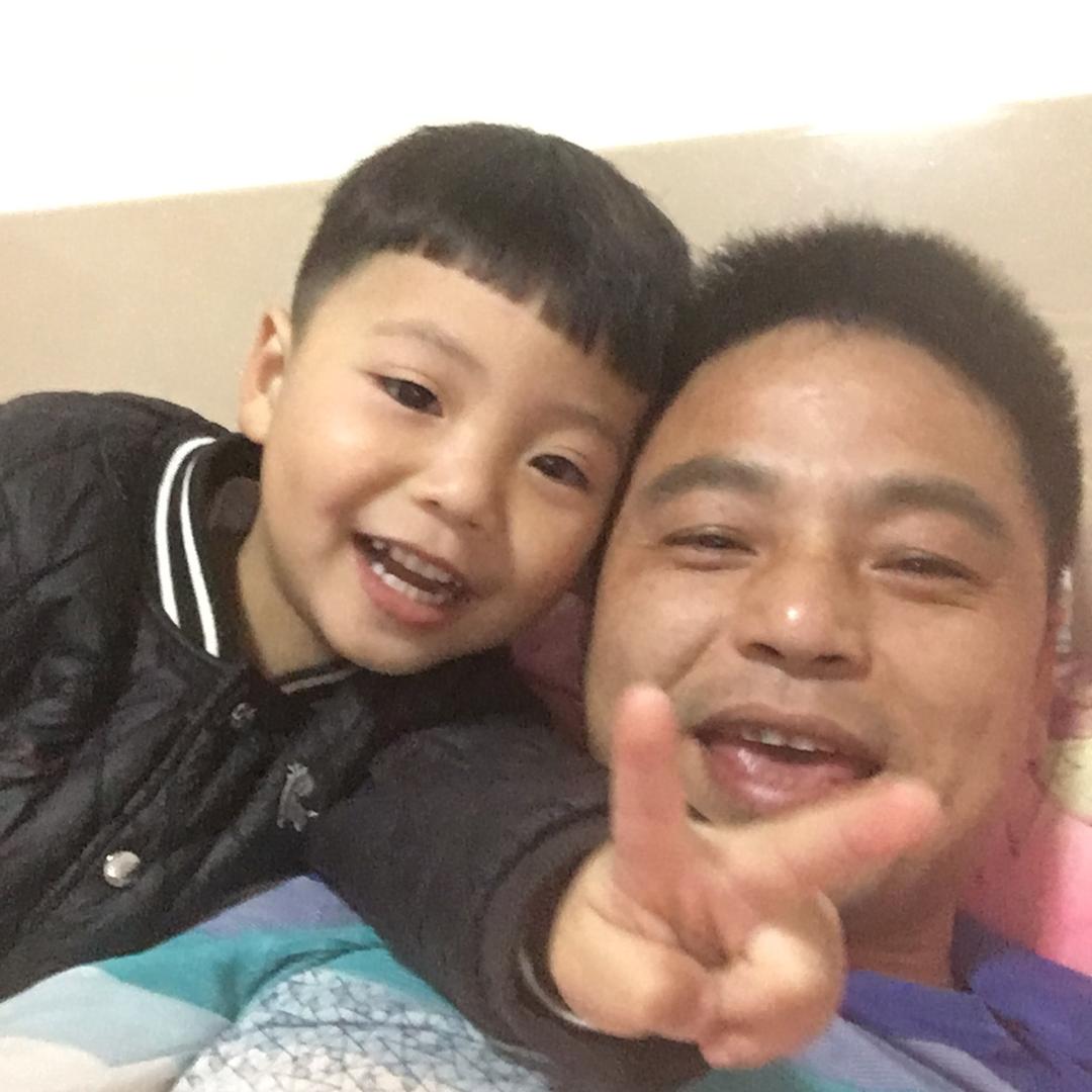 阿龙