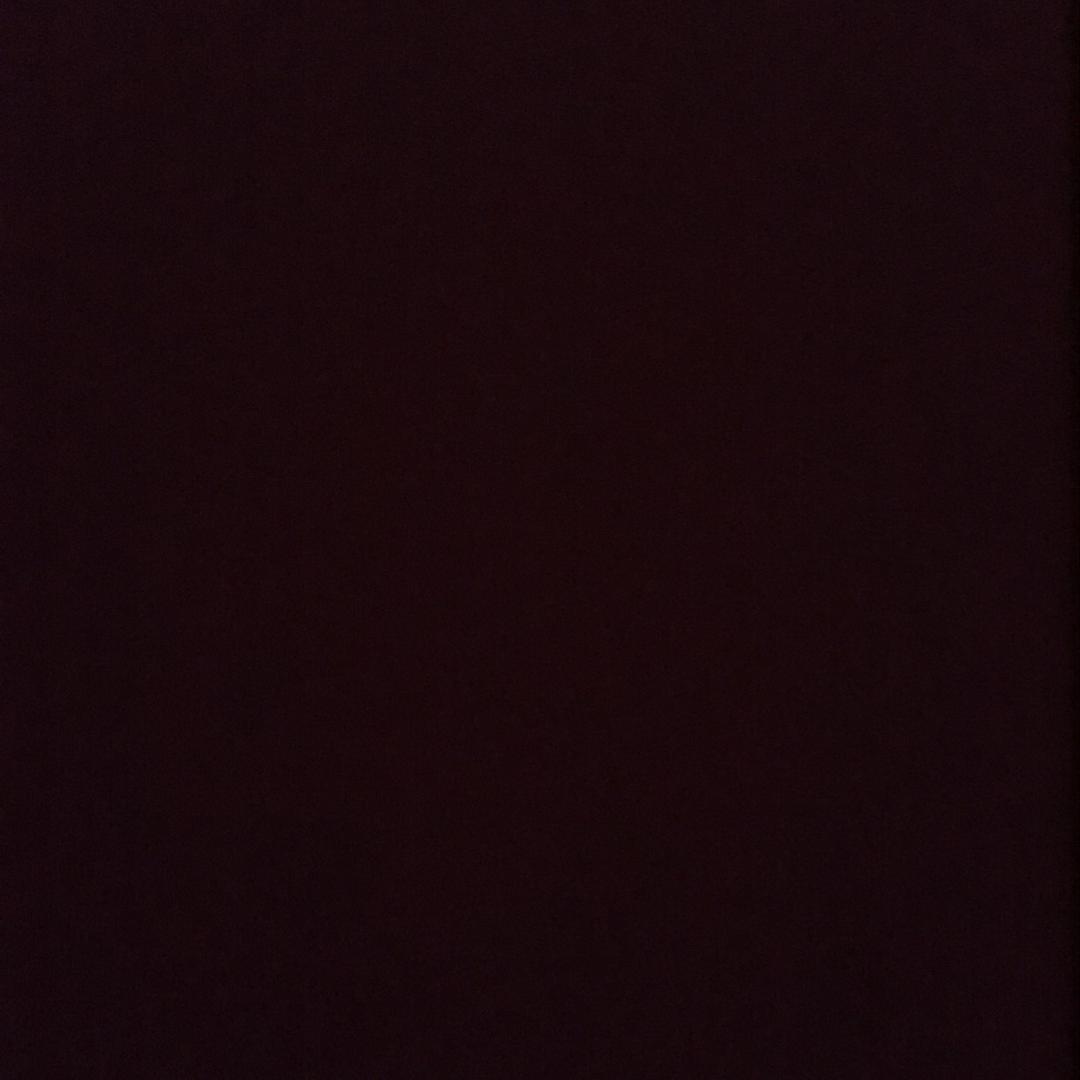 纯黑