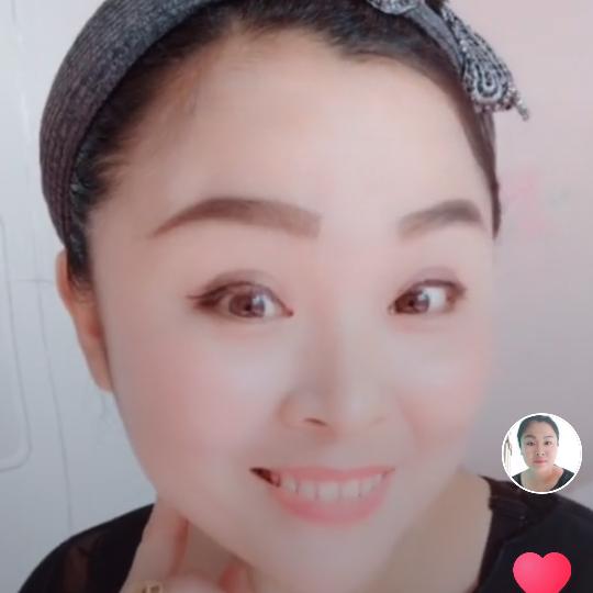 商贸城二楼，女人衣橱，汾城信用社对面二楼