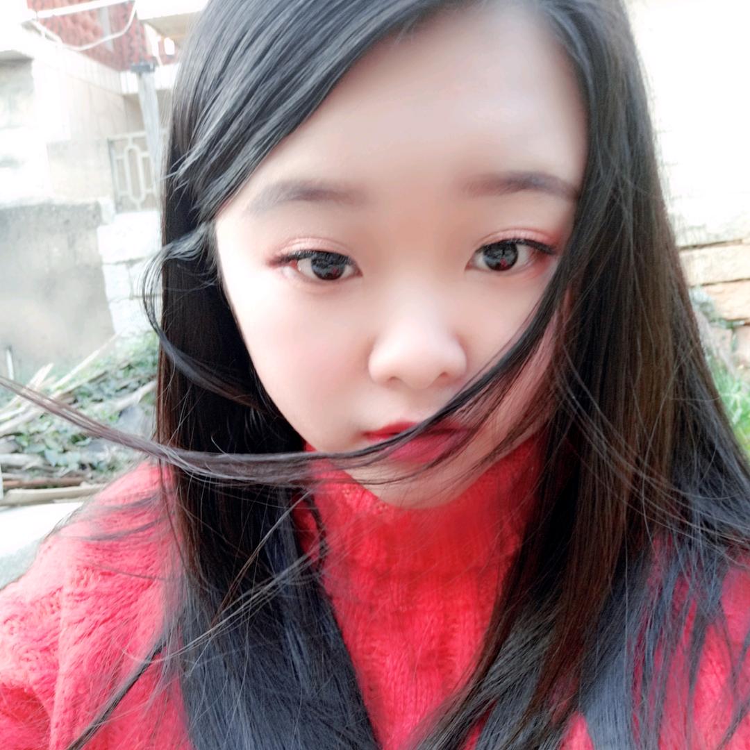 卖衣服的丹丹呀