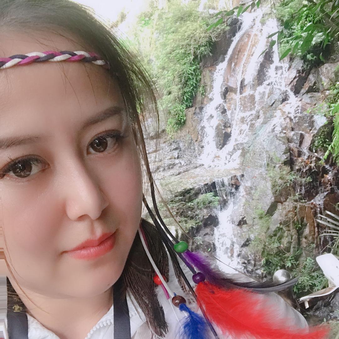 A🎀刘༻小佳♨࿐