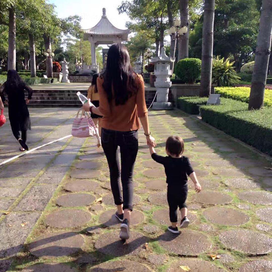 吉祥三宝👩‍👧‍👦