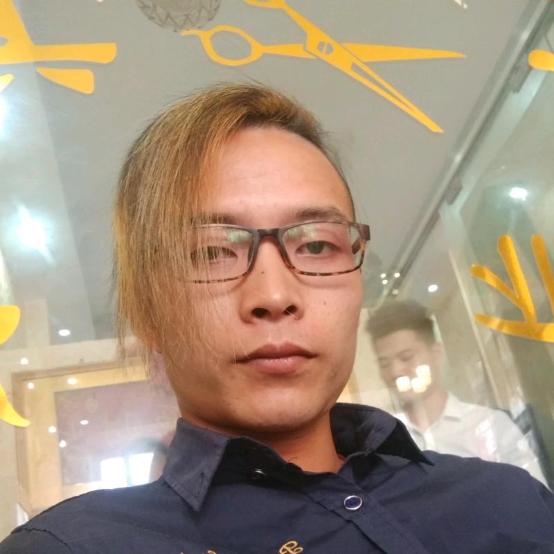 坚持自己的梦想@@@加油