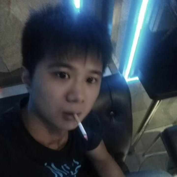 夜空中的雨