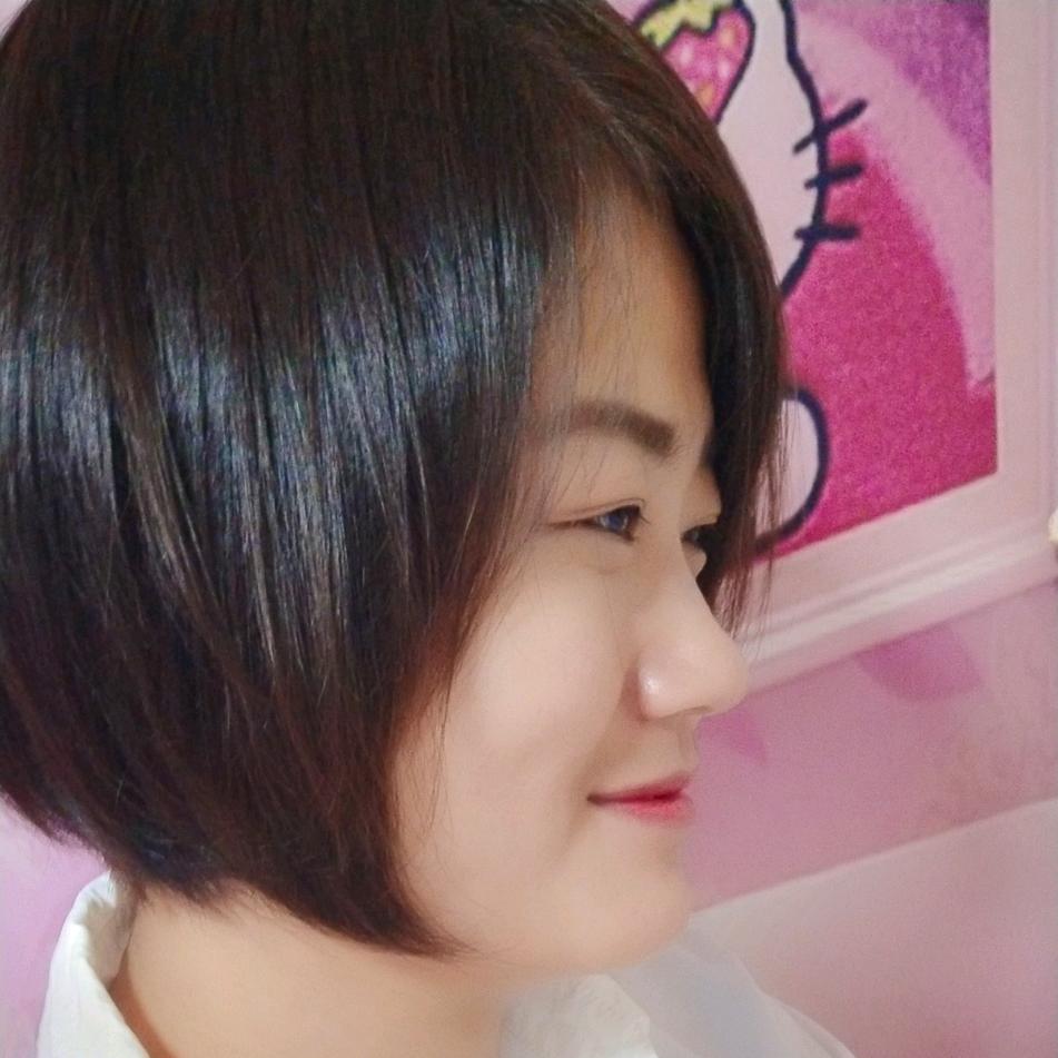 💰菲菲💰（晚9点直播）