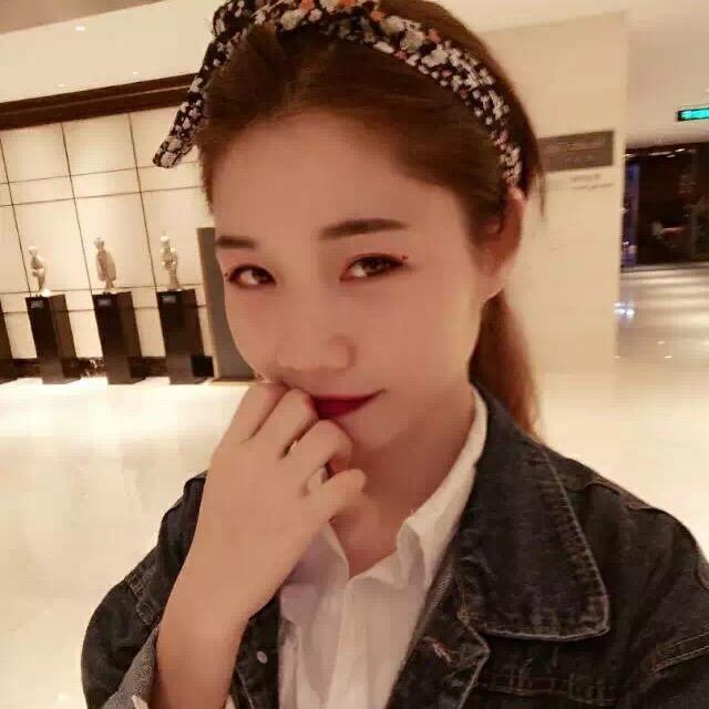 哈哈哈小燕Amy