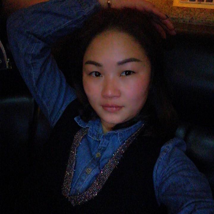 红色💋💋