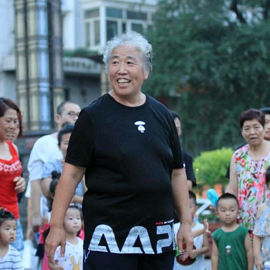 革新老太太