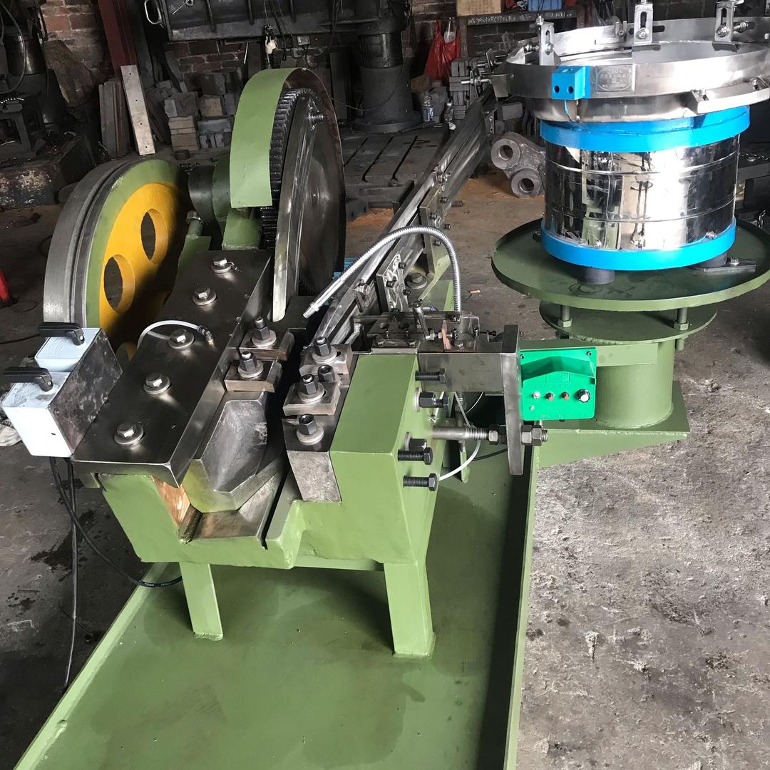 庆一螺丝机器🇨🇳