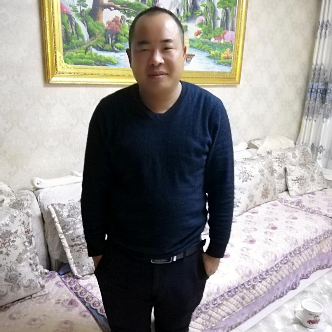 王小龙