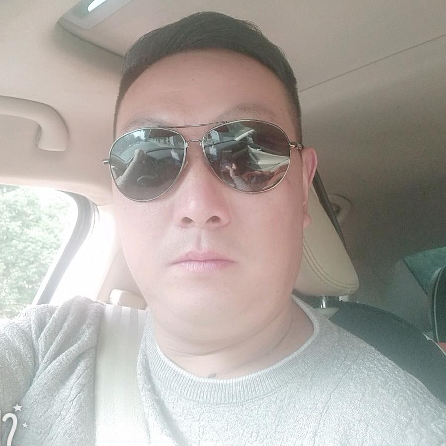 亮哥