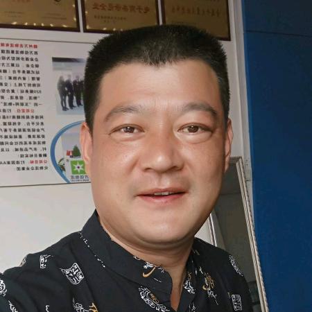奔跑的老哥