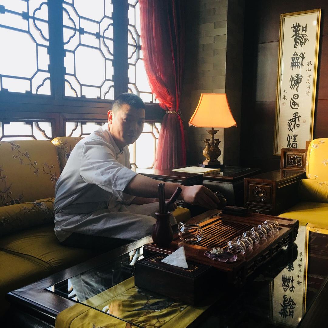 韩新华